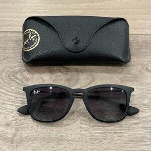 Ray Ban RB 4221 Sunglasses